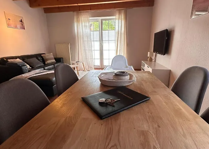 Strandhaus Nina - Feriehus *